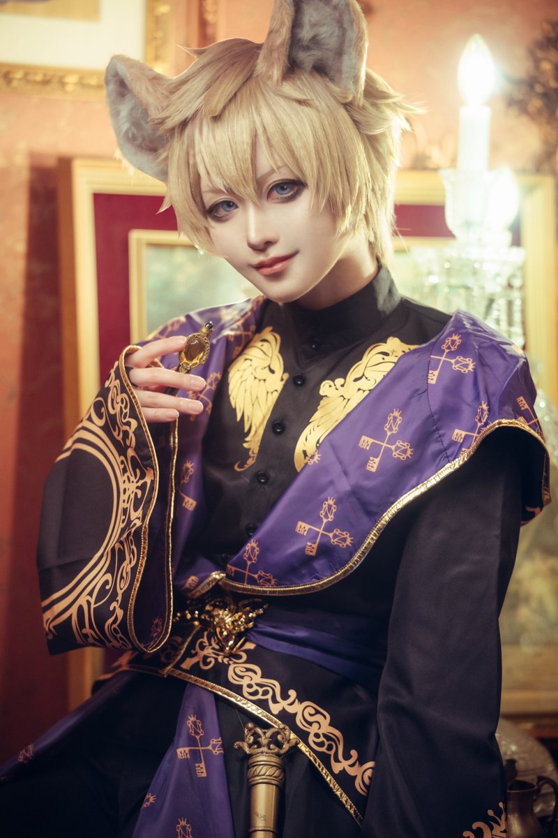 sirakiinsousi's tweet photo. cos / twst 🍩

　　⋆⸜⊹₊ 𝐇𝐚𝐩𝐩𝐲 𝐁𝐢𝐫𝐭𝐡𝐝𝐚𝐲 ₊⊹⸝⋆

Photo: マーガリンさん @margary55 
#異世界インビテーション0404 https://t.co/ZVoYVOvsvt