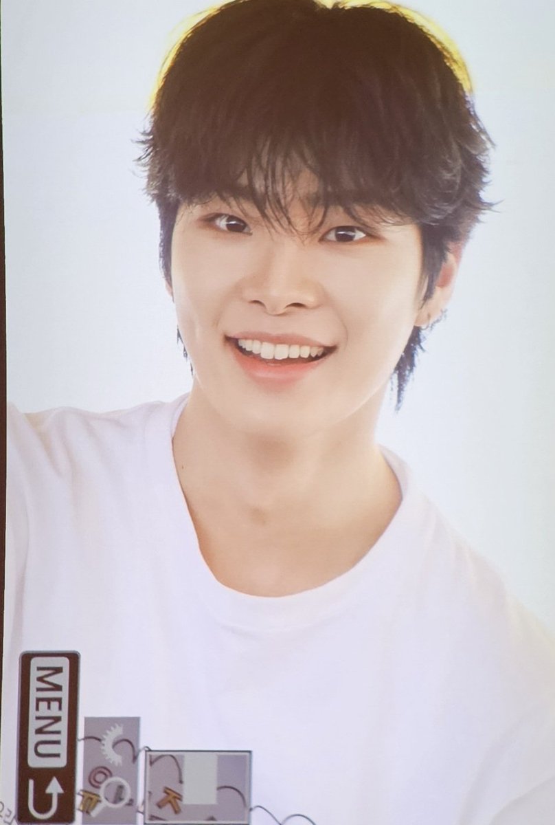 업로드중 시on tweet media