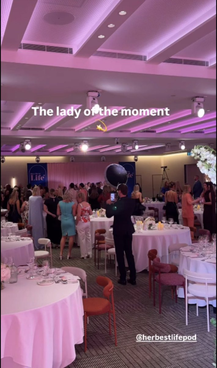 MyFairLady tweet media