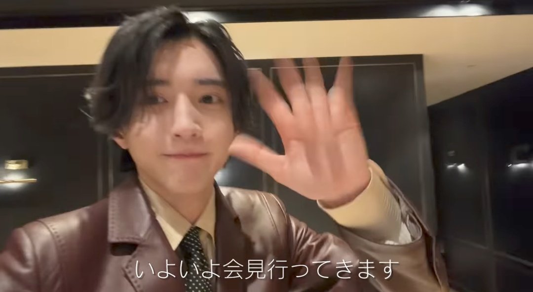 ptrndooon's tweet photo. 1000000000億枚の中の好き顔4選 https://t.co/b1VGmAkaul