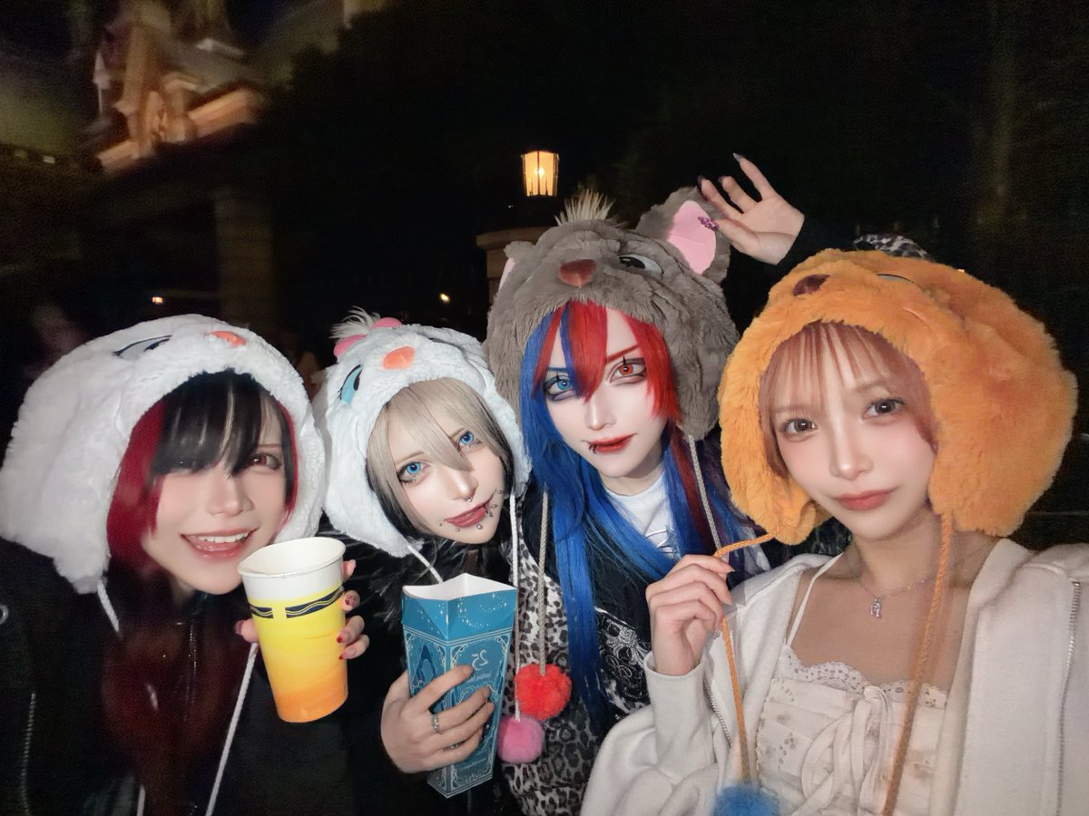 (≡^.^≡)♪ tweet media