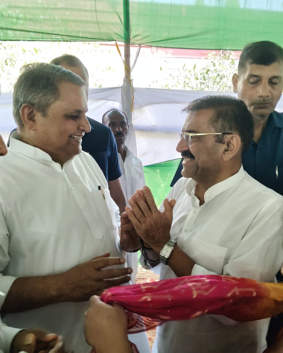anantarorapt's tweet photo. आज बिहार के उप मुख्यमंत्री माननीय श्री विजय चौधरी जी को उनके आवास पर हार्दिक बधाई शुभकामनाए दी
Vijay Kumar Choudhary https://t.co/Icgxinrgs8