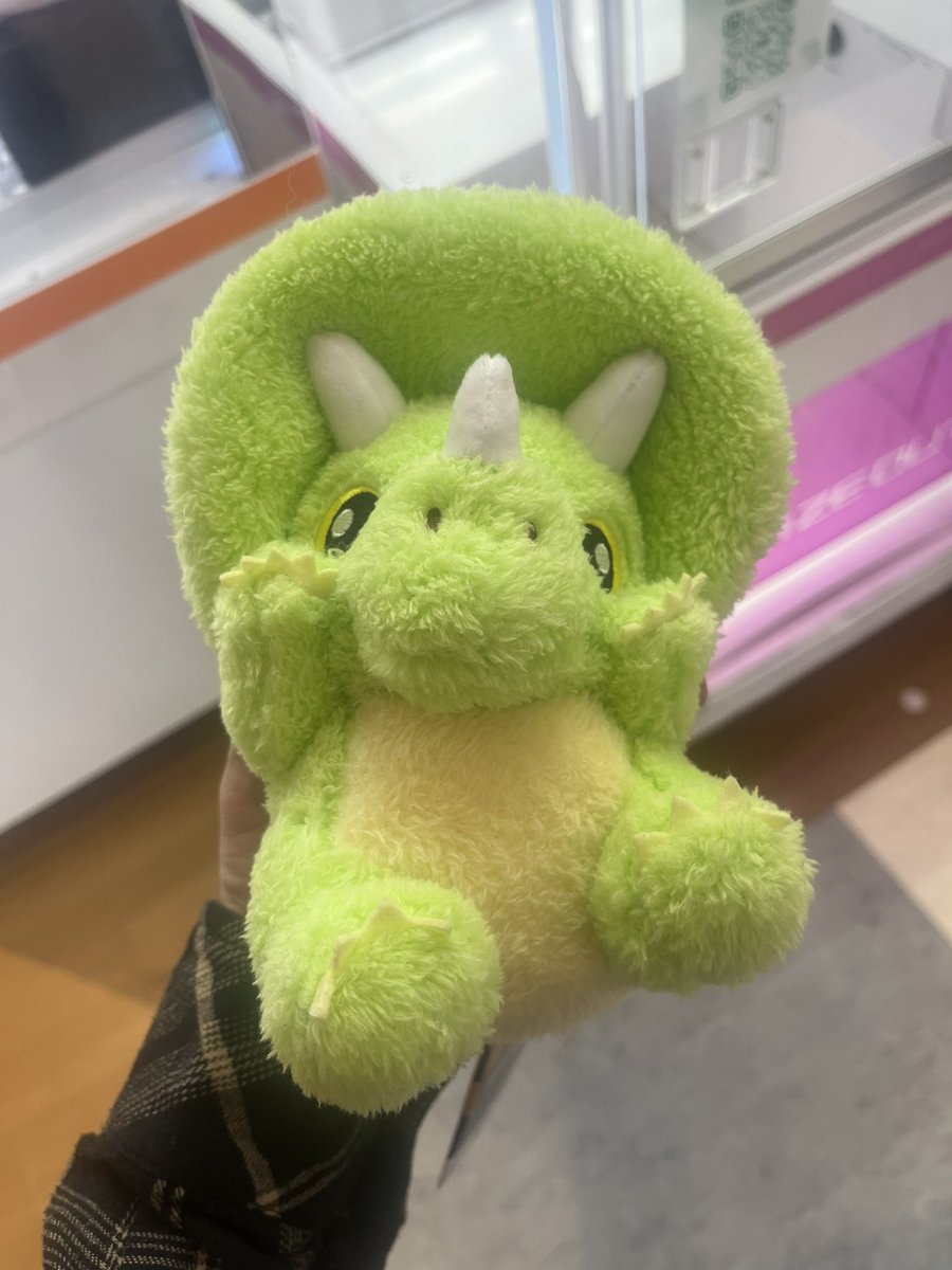 touhou1237's tweet photo. 600円で取れて嬉しい✌️ https://t.co/l0ycsPeHDZ