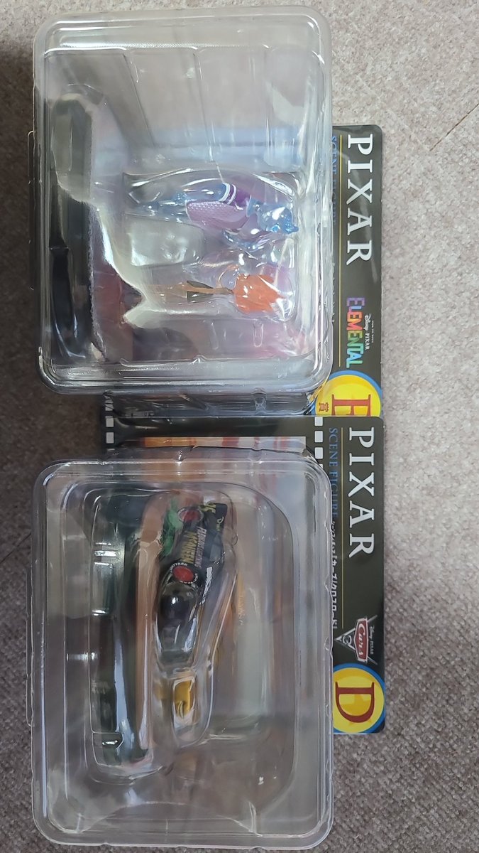 コロちゃん tweet media