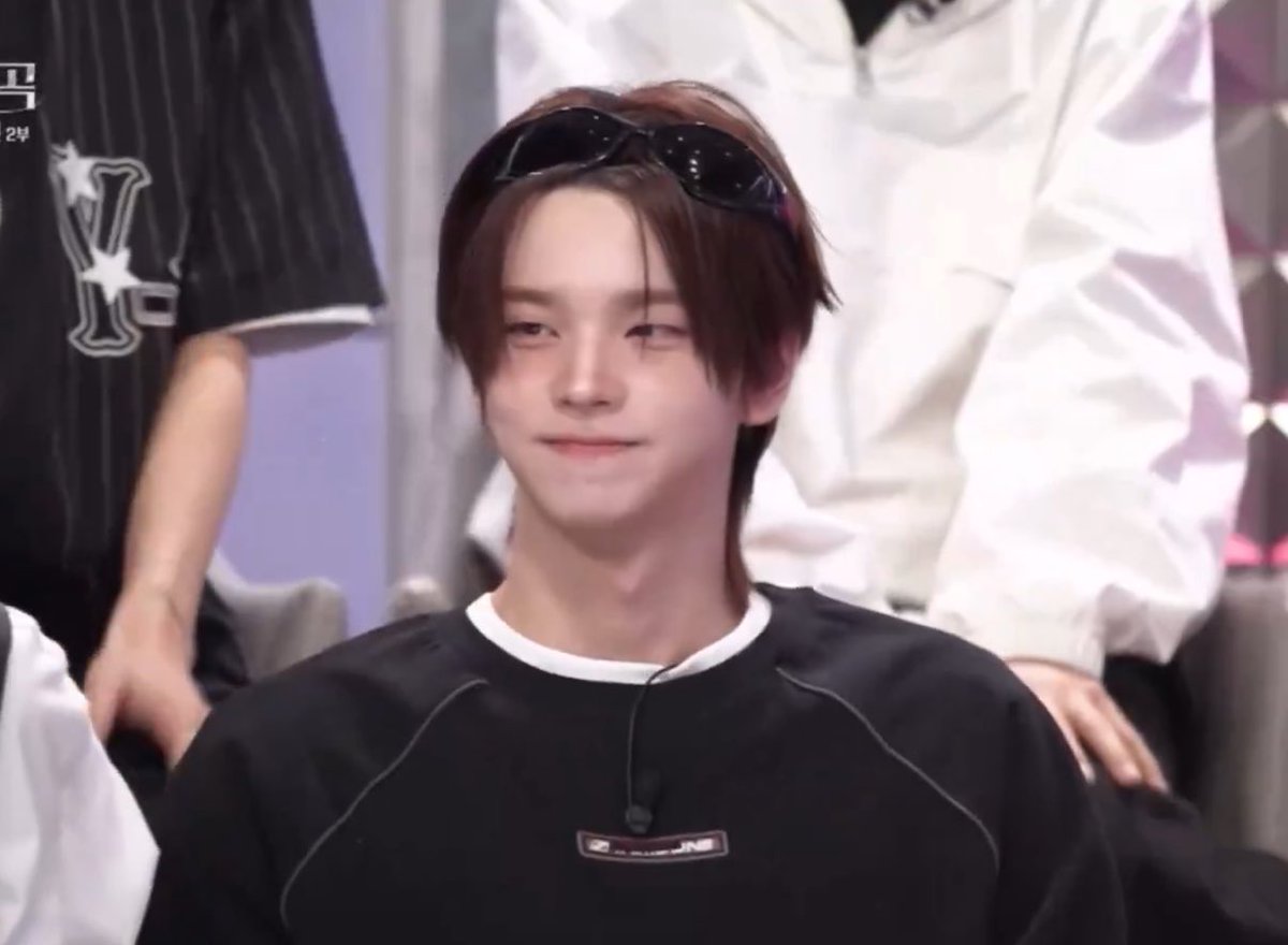 모이.ᐟ ໒꒱ ‧₊˚ tweet media