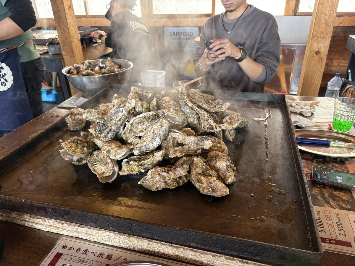 masaoraven's tweet photo. BBQアカウント　動きます
寿都の牡蠣小屋最高すぎ！ https://t.co/h40IlN6ACK