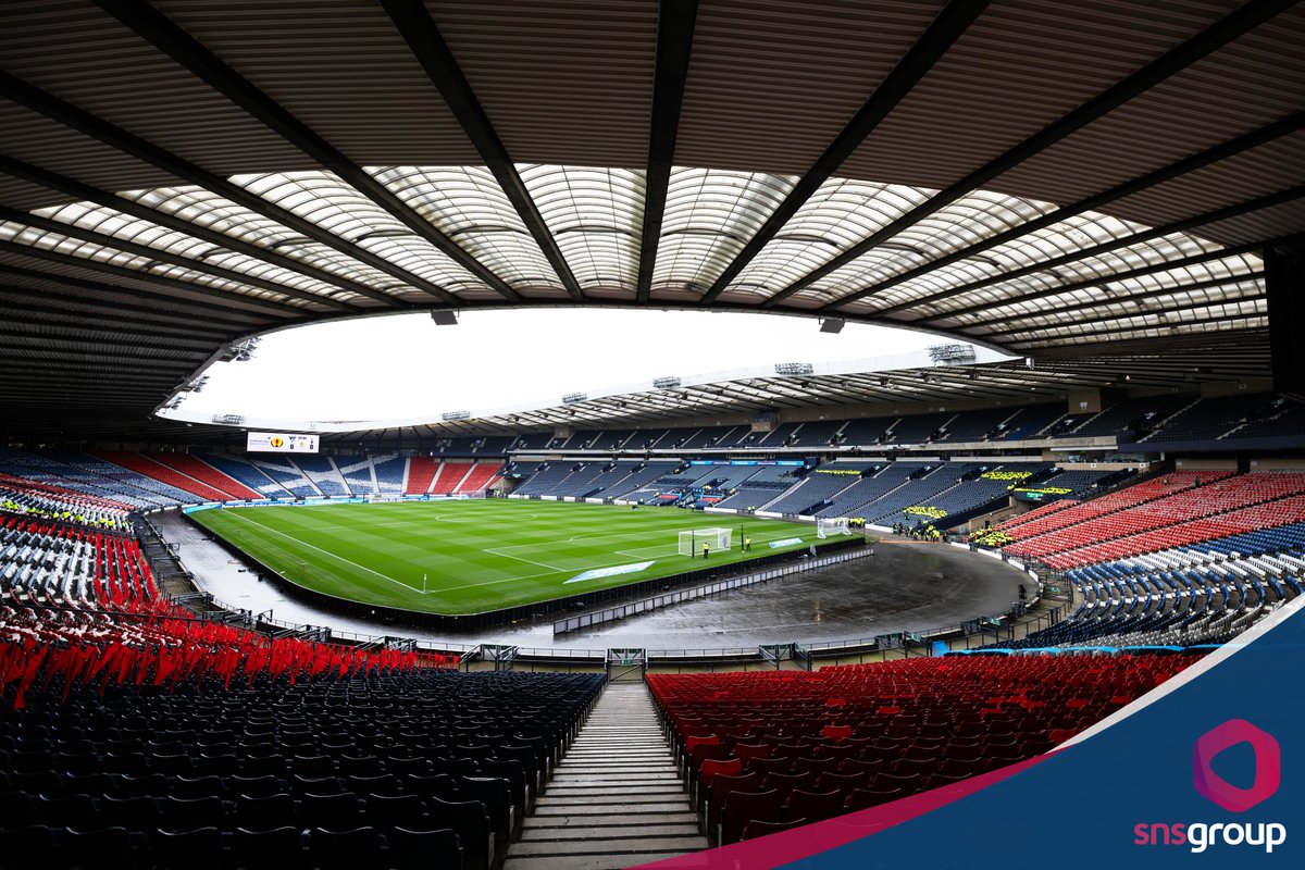 snsgroup's tweet image. 👋 𝙂𝙤𝙤𝙙 𝙈𝙤𝙧𝙣𝙞𝙣𝙜 𝙛𝙧𝙤𝙢 𝘽𝙖𝙧𝙘𝙡𝙖𝙮𝙨 𝙃𝙖𝙢𝙥𝙙𝙚𝙣! 🏆

#ScottishCup | #Falkirk | #DAFC