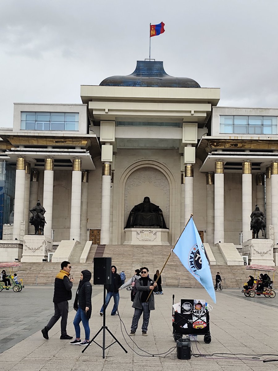 ashidmunkh tweet media