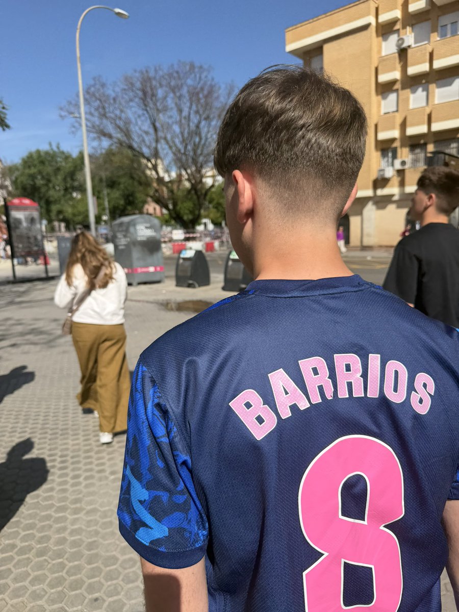 DjMaRiiO tweet media