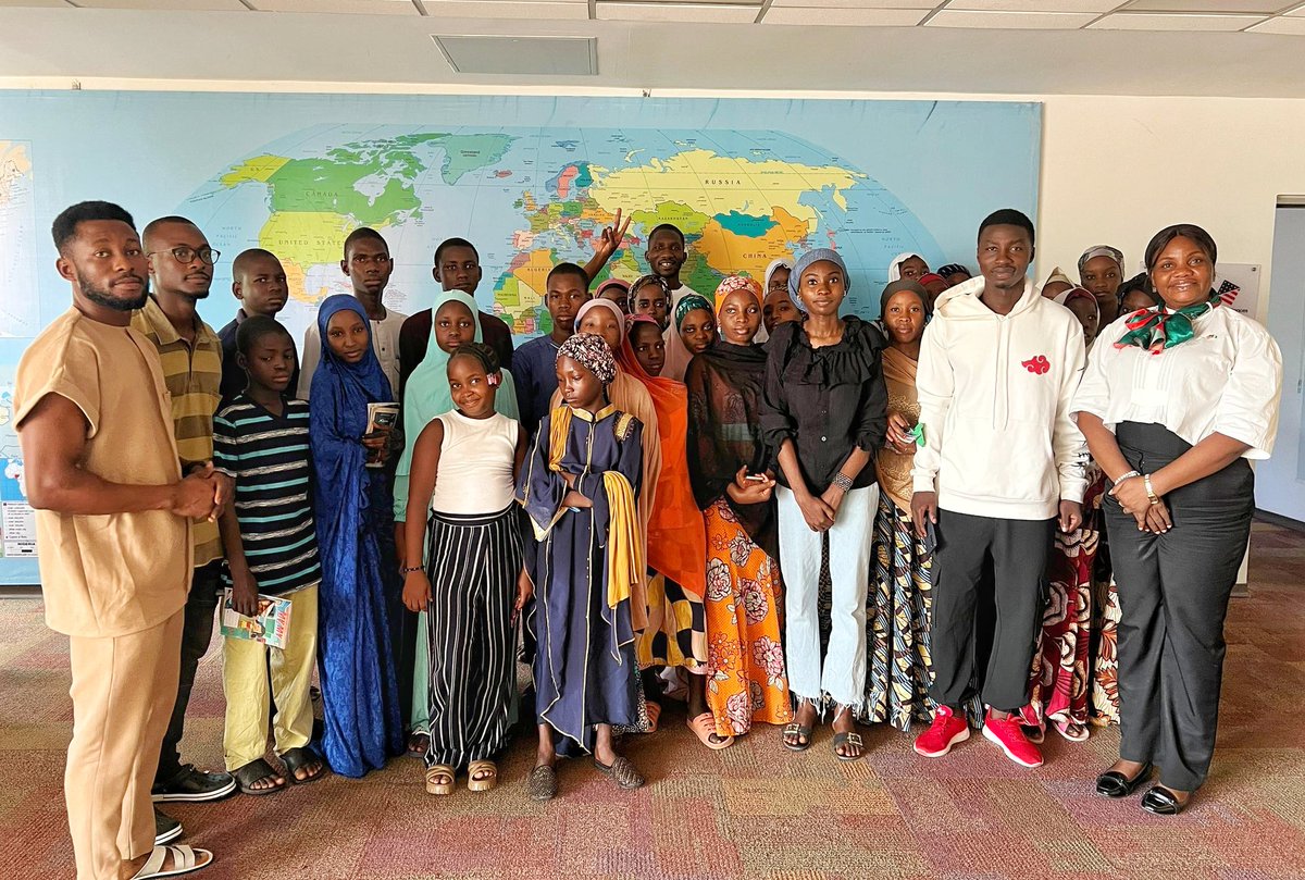 bigbash516's tweet photo. We are currently training primary school pupils and teenagers under a 12-week program in partnership with the American University of Nigeria.
As part of our NYSC service and commitment to giving back to society, we are introducing them to essential digital skills. https://t.co/vInKYaqV9h
