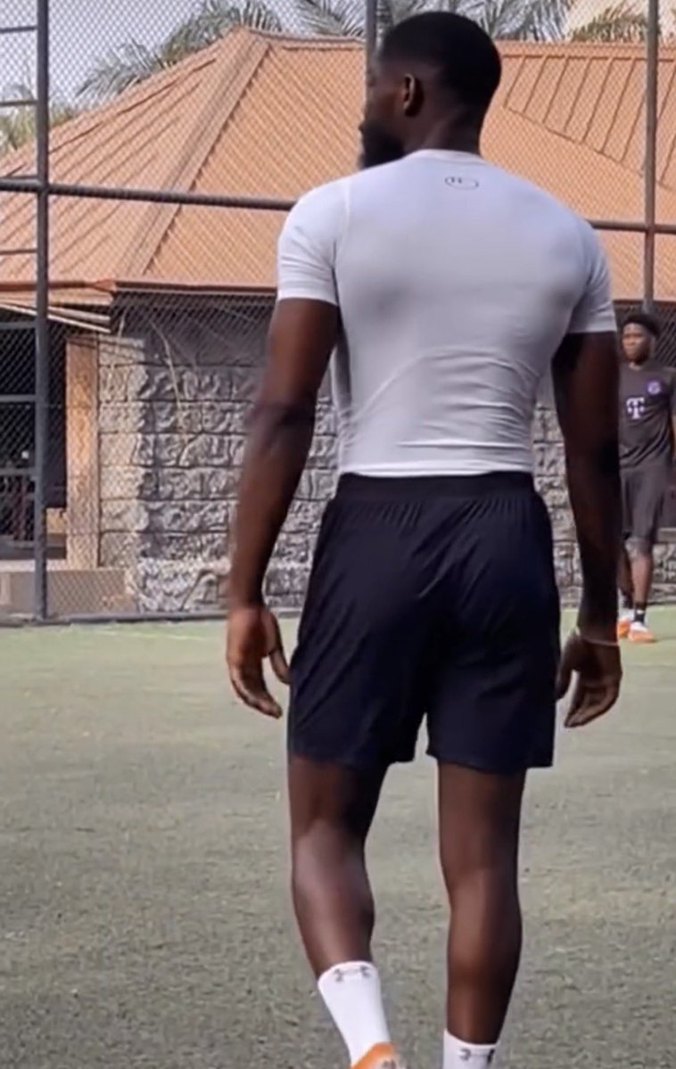 Funfor10k_gay_ tweet media