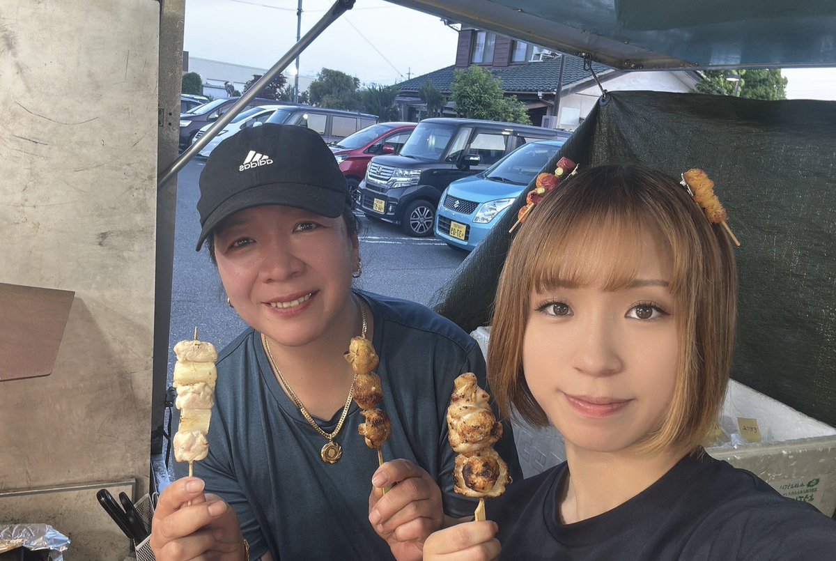 Kayo_615's tweet photo. 今日は娘の焼き鳥お手伝い🐓
いっぱい焼いた🔥🔥🔥 https://t.co/yIdRbe9xNJ