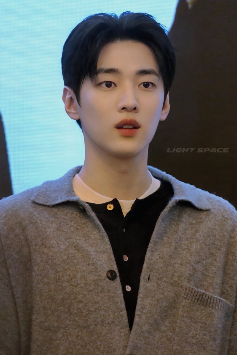 박재찬시그널만렙_LIGHT SPACE tweet media