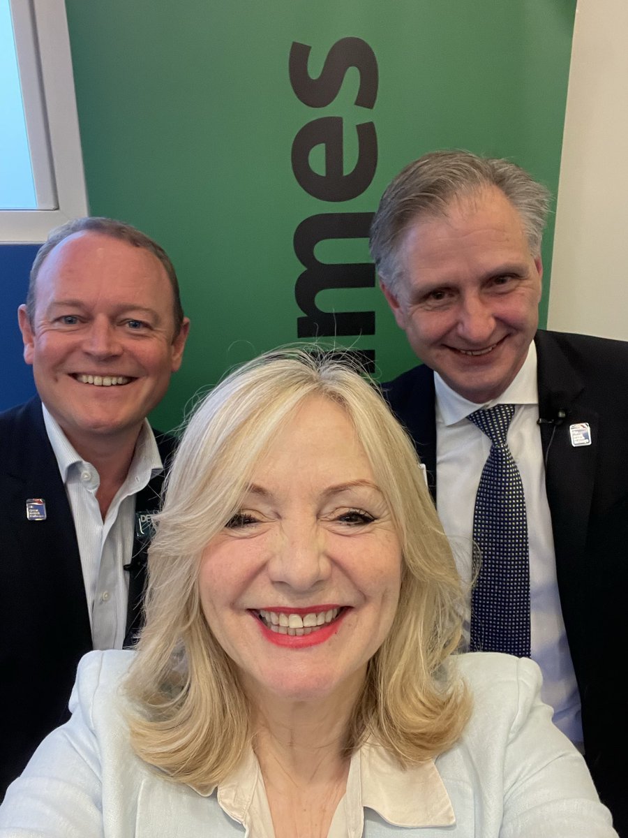 Tracy Brabin WY 🌹 tweet media