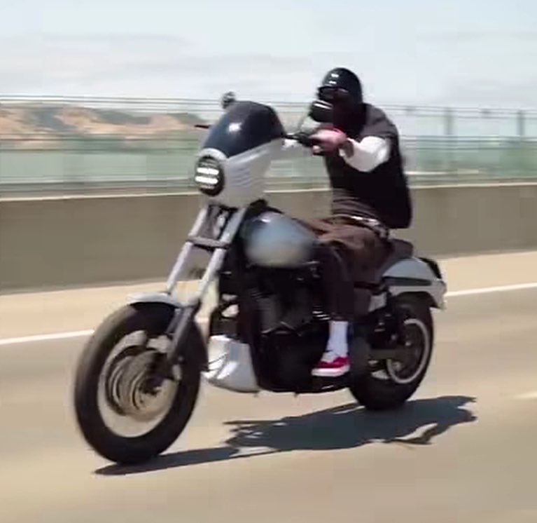 たか@バイク垢 tweet media