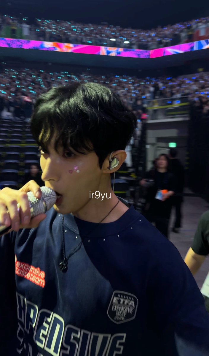 HALO BARUDAK????????? 😭🤚🏻