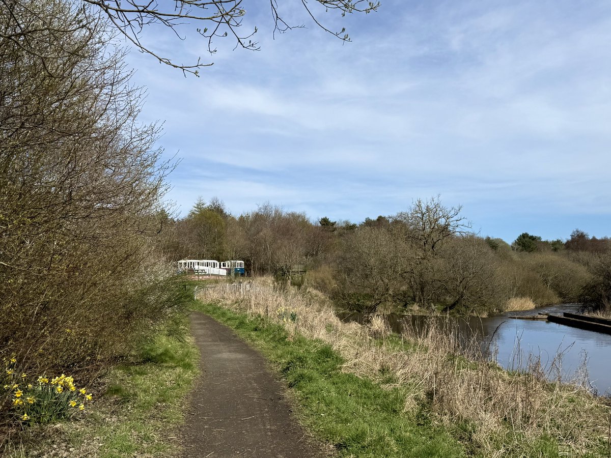 ElleBeePhotos's tweet image. Wishing everyone the best possible weekend.

I haven't been out in nature for over a week, but I hope you find these new photos from my last walk to be as peaceful &amp;amp; calming as I did.

Thank you all for your support, patience &amp;amp; kindness. 🙏

#landscapephotography #NatureTherapy