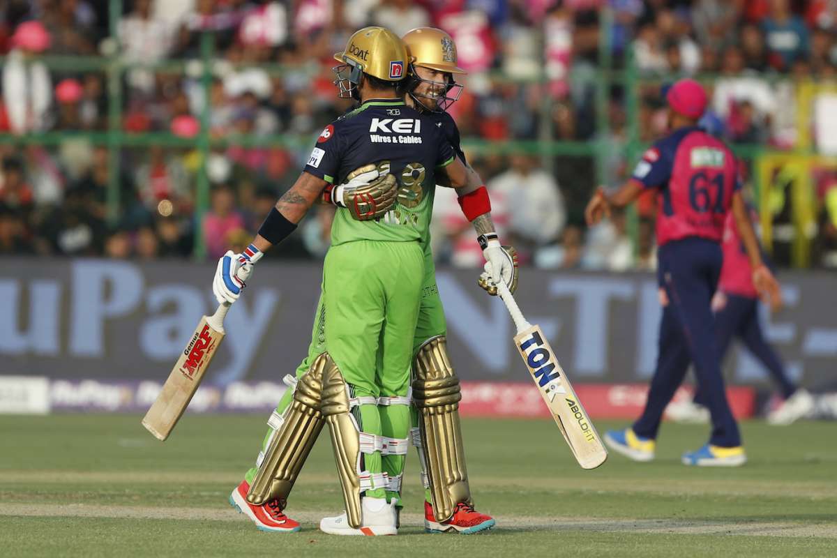 frostyfeather19's tweet image. Our Ink boys in full aggressive mood....🔥🔥

#RCBvsDC #kohli #salt