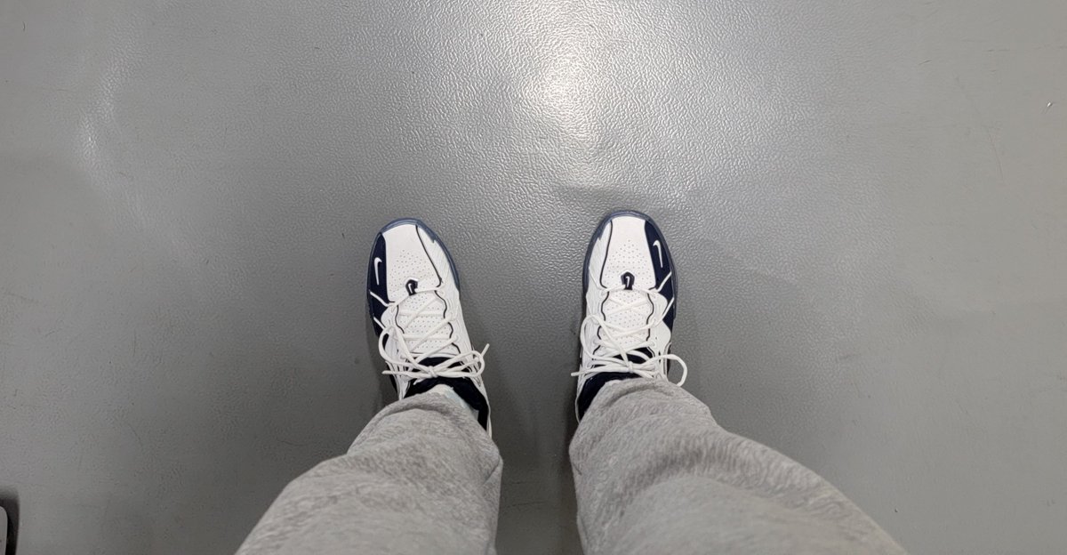 HHQLZ_999 tweet media