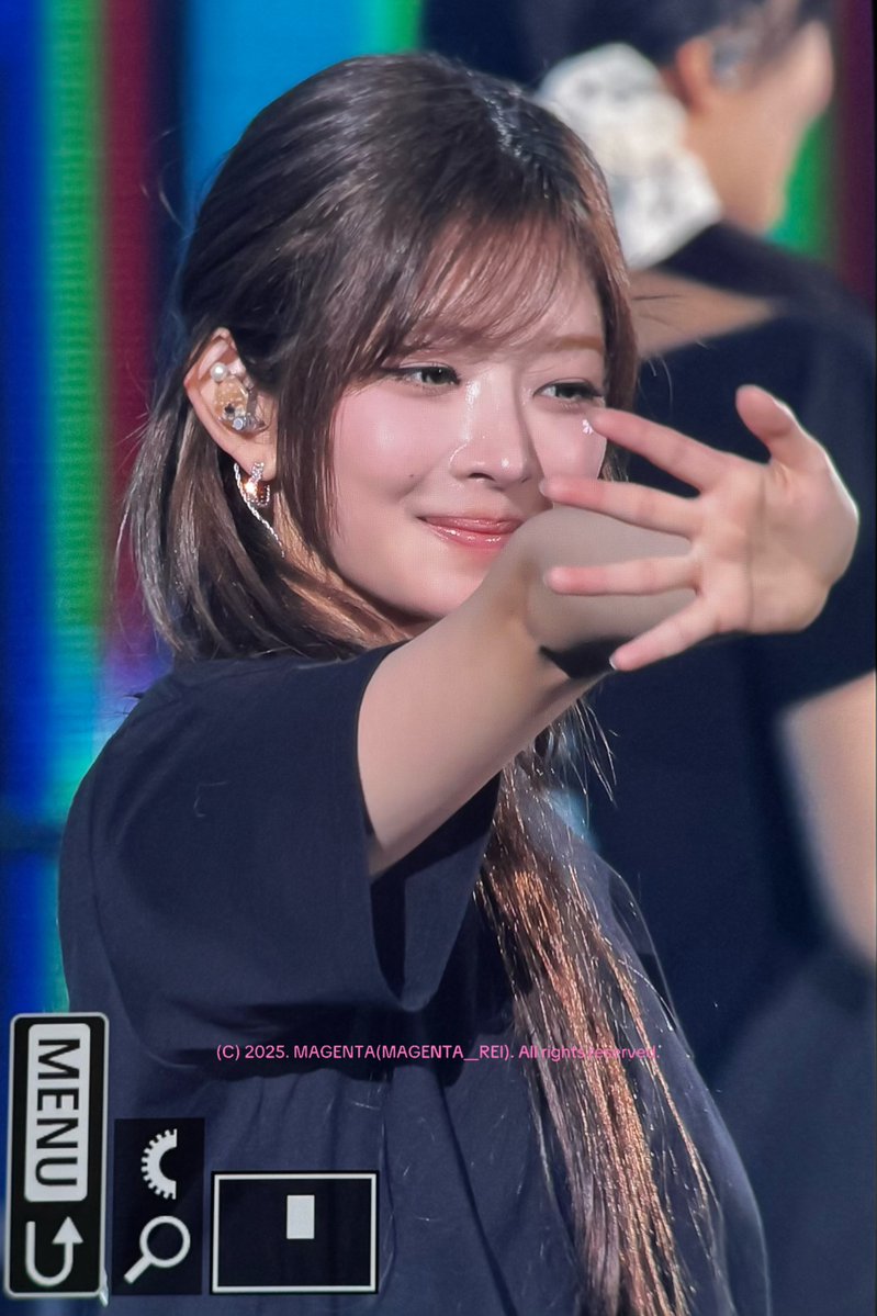 ᴍᴀɢᴇɴᴛᴀ. tweet media