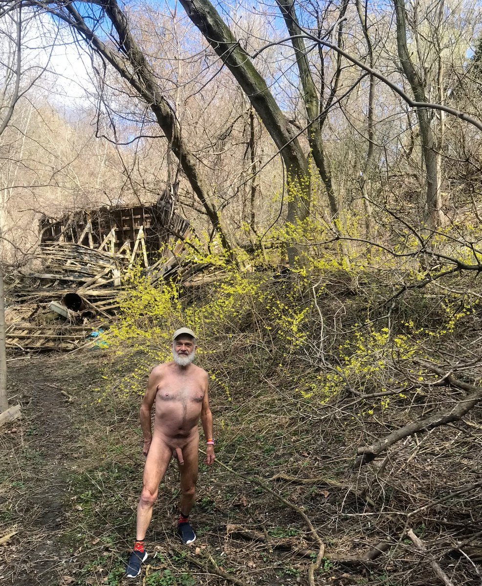 pgtoinsta tweet media