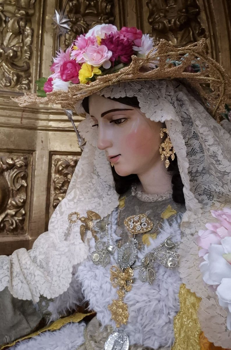Divina Pastora Cadiz tweet media