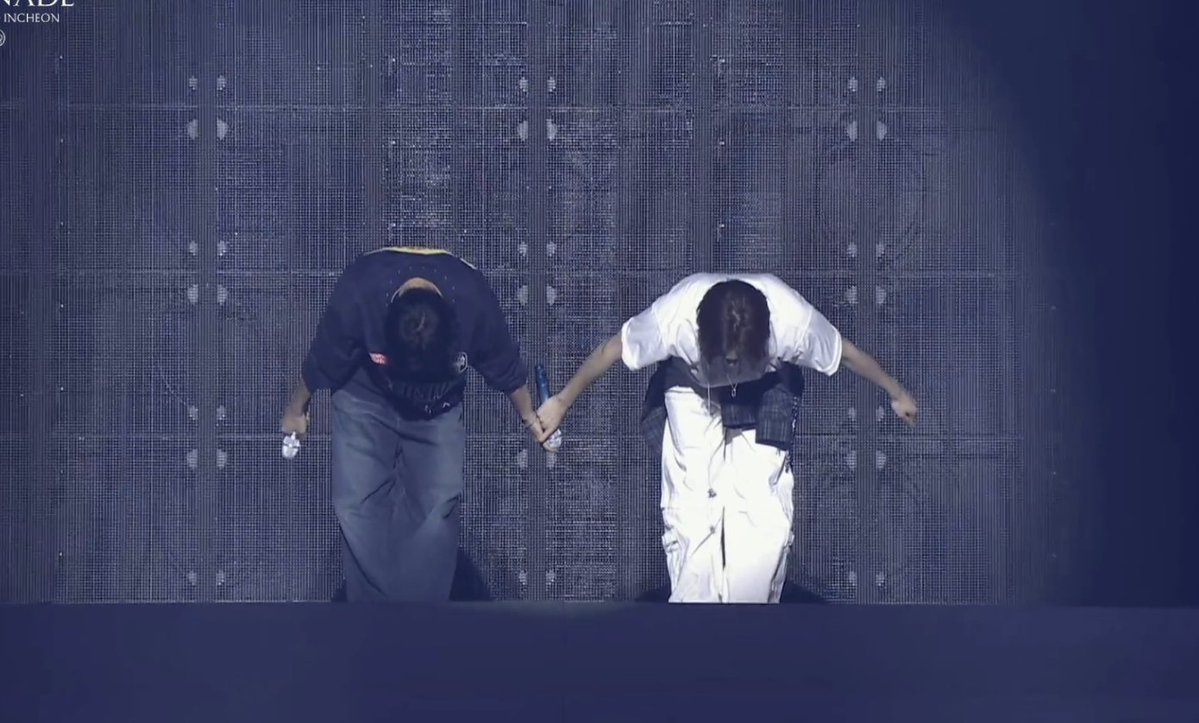 hannie ☻ tweet media