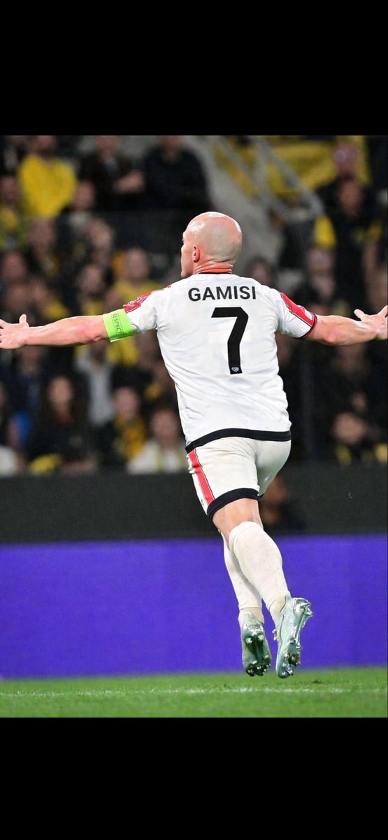 vagos🇬🇷🔴⚪️ tweet media