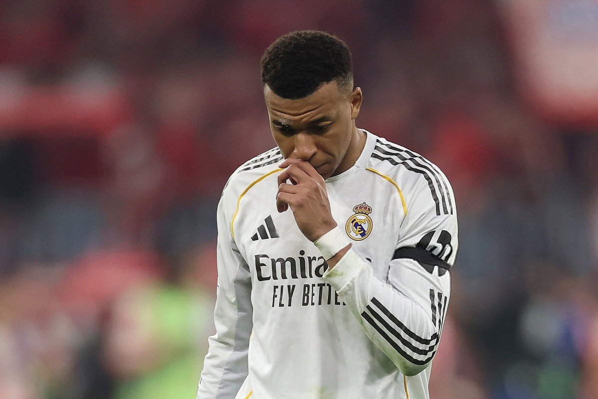 Vibes Foot tweet media