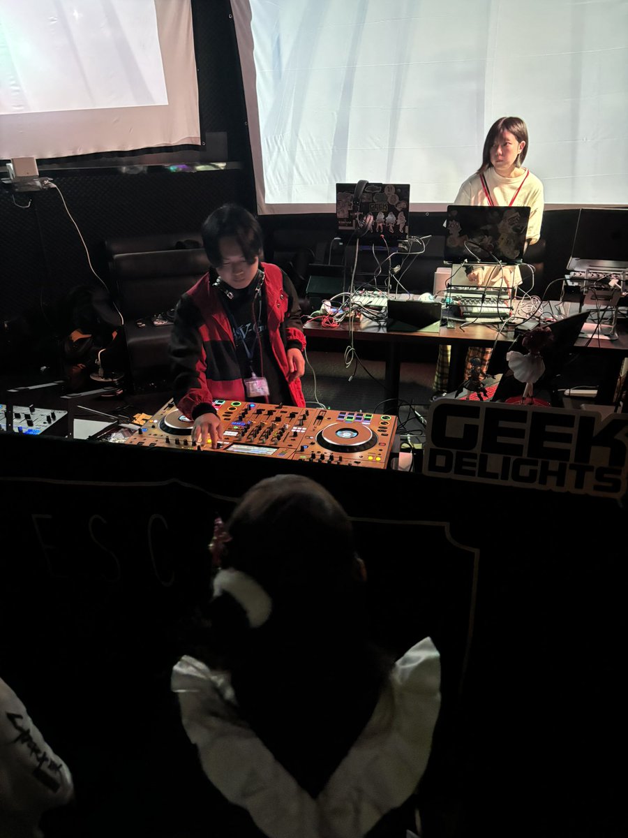 ちよる tweet media