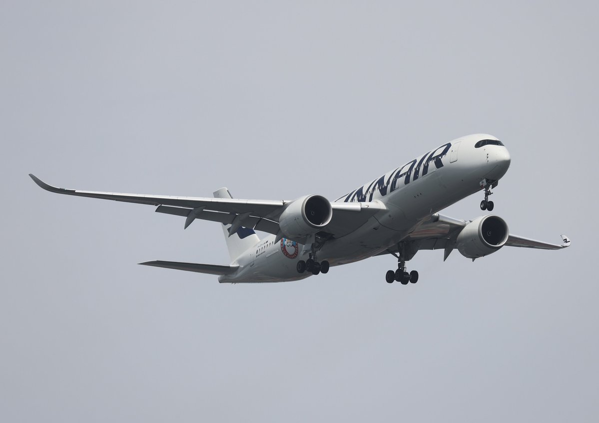 akira_raptor01's tweet image. 2026年4月18日 
#羽田空港（Tokyo International Airport） 
#HND #RJTT
⑤Finnair   Airbus A350-941   OH-LWA
   'Santa Claus Finland Sticker'

※晴海埠頭（豊洲ぐるり公園）から城南島に転戦しました。
※番号は晴海埠頭からの通番です。