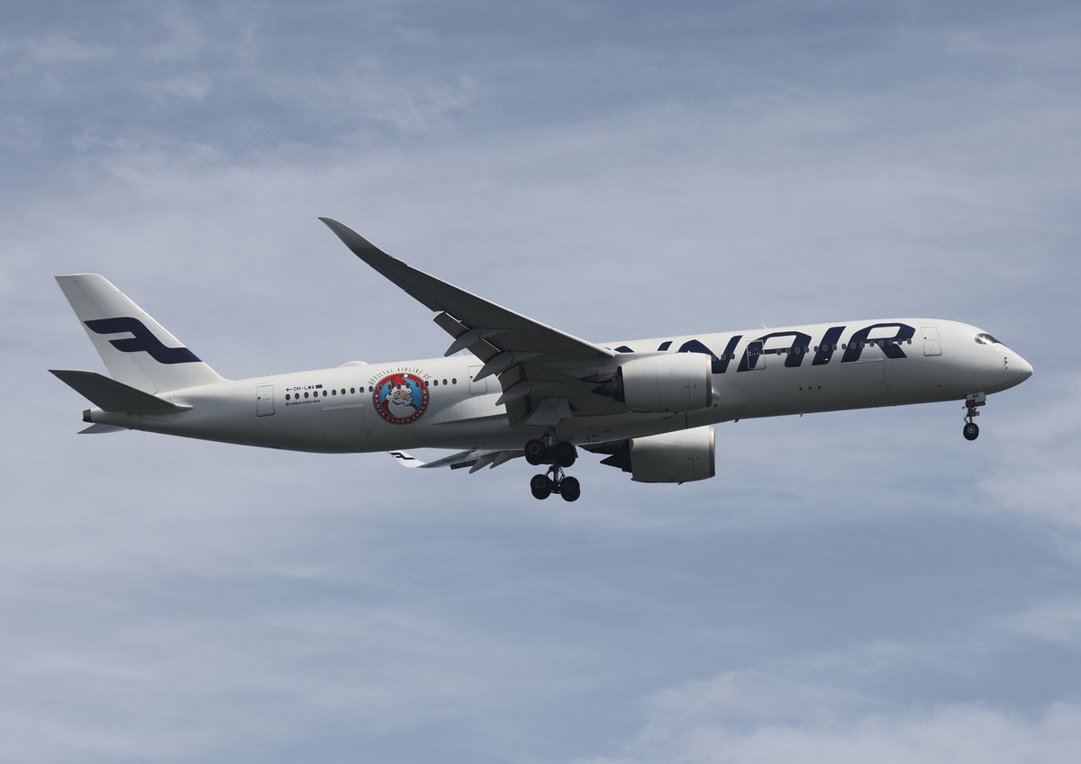 akira_raptor01's tweet image. 2026年4月18日 
#羽田空港（Tokyo International Airport） 
#HND #RJTT
⑤Finnair   Airbus A350-941   OH-LWA
   'Santa Claus Finland Sticker'

※晴海埠頭（豊洲ぐるり公園）から城南島に転戦しました。
※番号は晴海埠頭からの通番です。