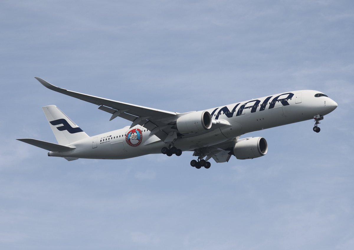 akira_raptor01's tweet image. 2026年4月18日 
#羽田空港（Tokyo International Airport） 
#HND #RJTT
⑤Finnair   Airbus A350-941   OH-LWA
   'Santa Claus Finland Sticker'

※晴海埠頭（豊洲ぐるり公園）から城南島に転戦しました。
※番号は晴海埠頭からの通番です。