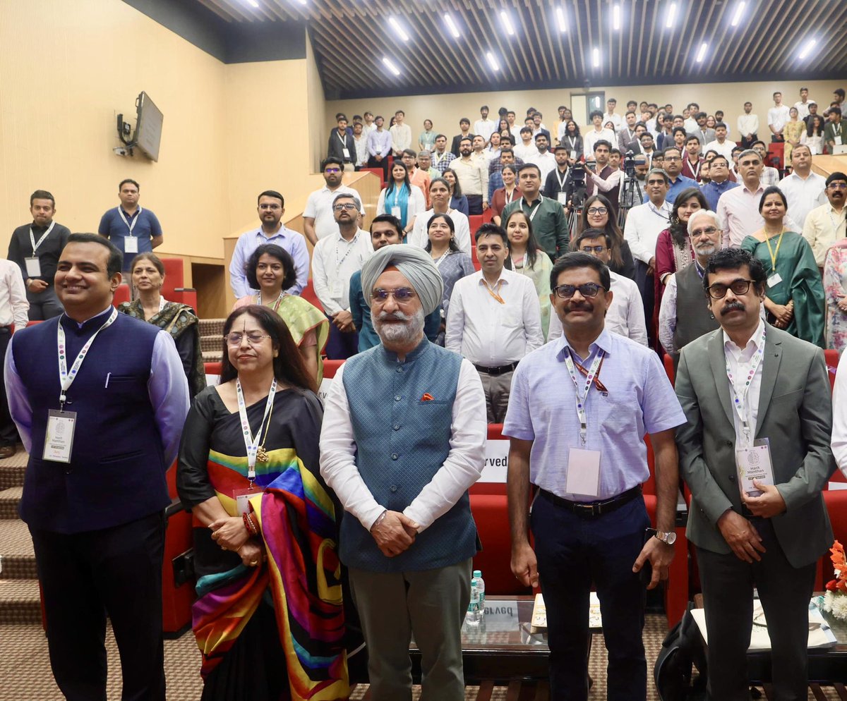 LG Delhi tweet media