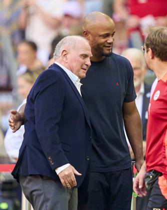 Bayern Munich - France tweet media