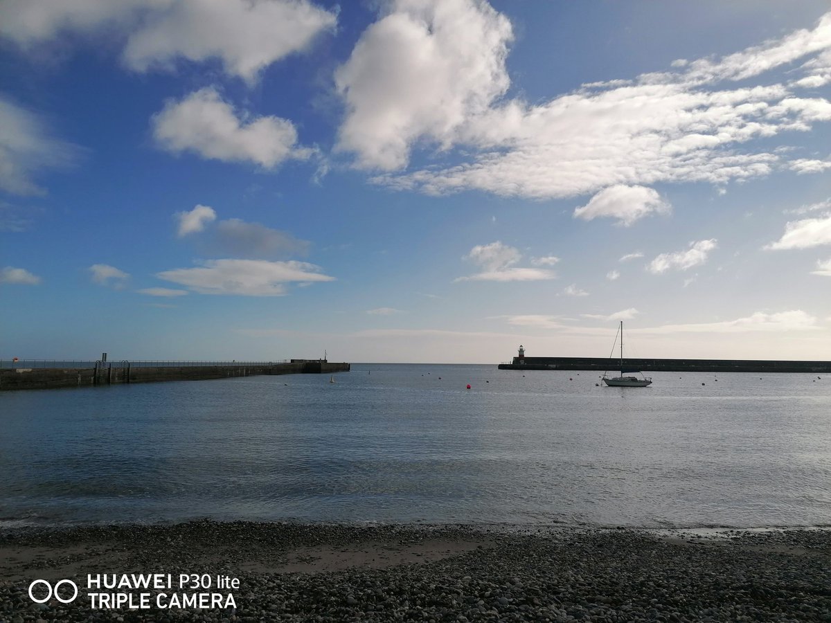 Bernieadufe's tweet photo. My salty friend was legally high, cool but welcoming as I swam across the harbour.
#SwimmingLife
#BeautifulSea
#SpringSwim
#SpringWeather
#WicklowHarbour
❄️☀️🌊❤️❄️☀️🌊❤️🏊 https://t.co/RGOSsxz1jY
