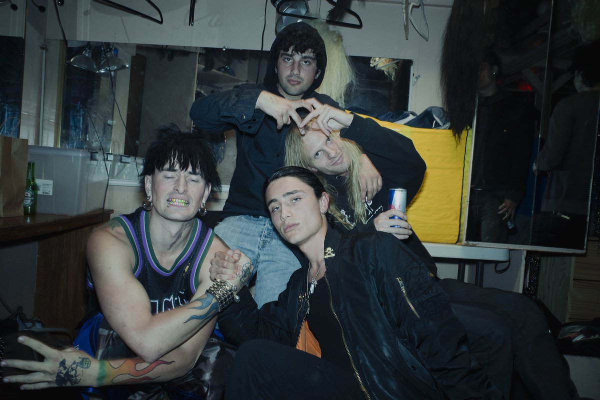 conceal updates tweet media