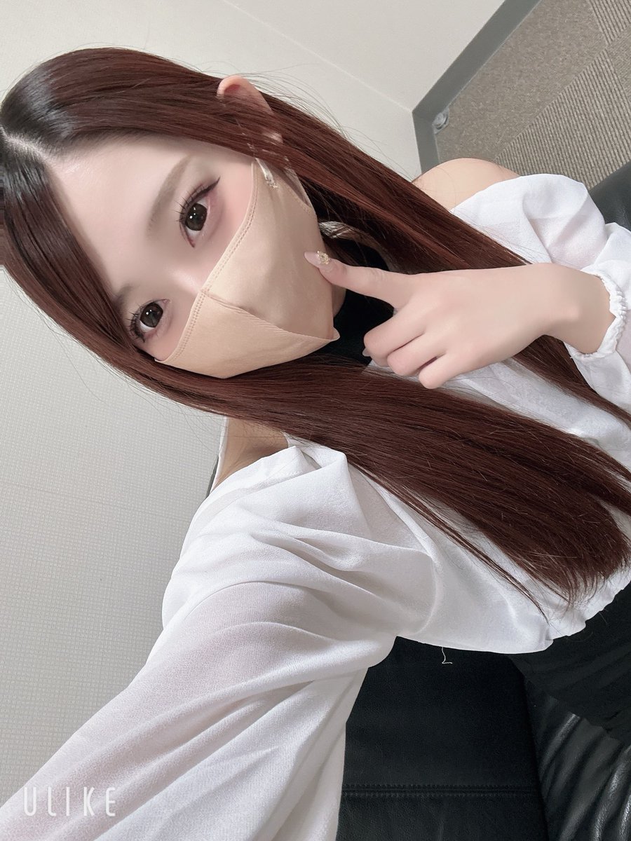 L_haruuuu's tweet photo. 💟告知💟
明日4月19日(日)13:00~
#アポロ長田店 様

店内お手伝いをさせていただきます🫶

ぜひ遊びに来てね〜ᐡ⸝⸝>  ̫ <⸝⸝ᐡ

#PR https://t.co/cM6QmTlyaC