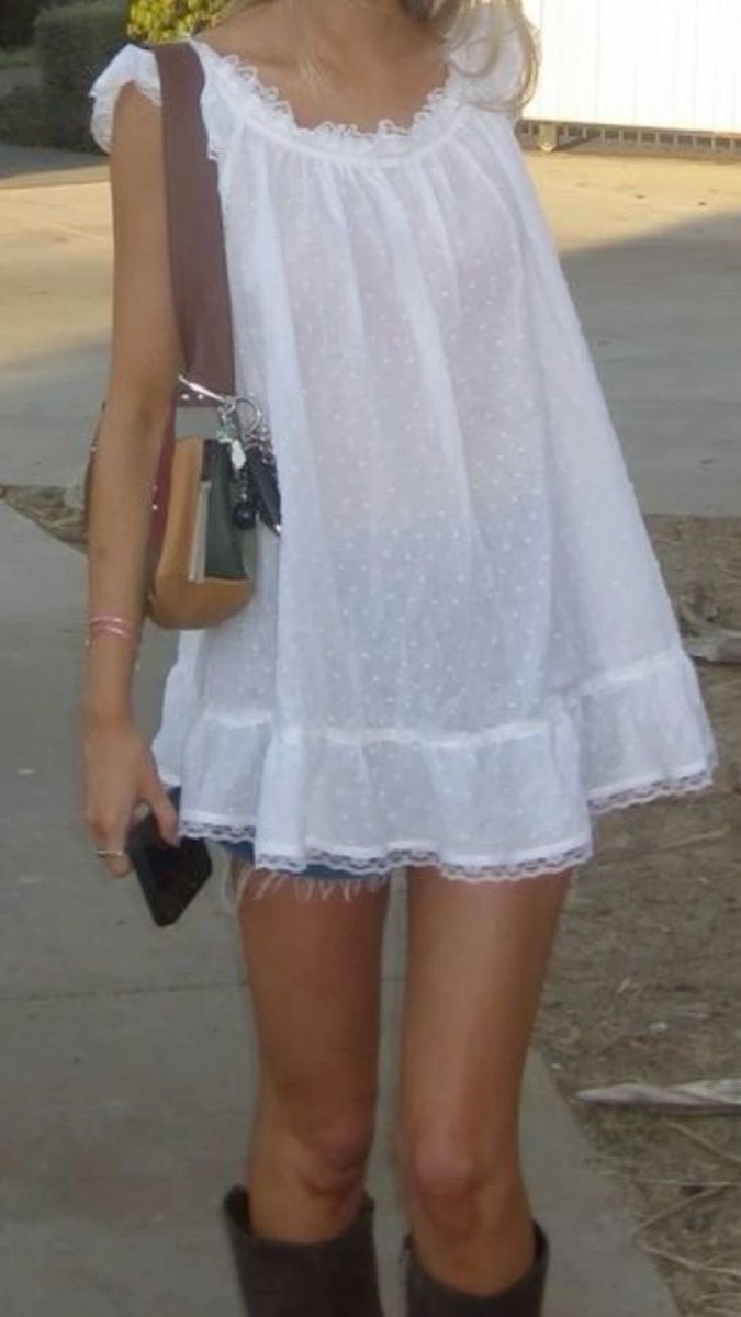 s ♡₊˚🦢・₊✧ tweet media