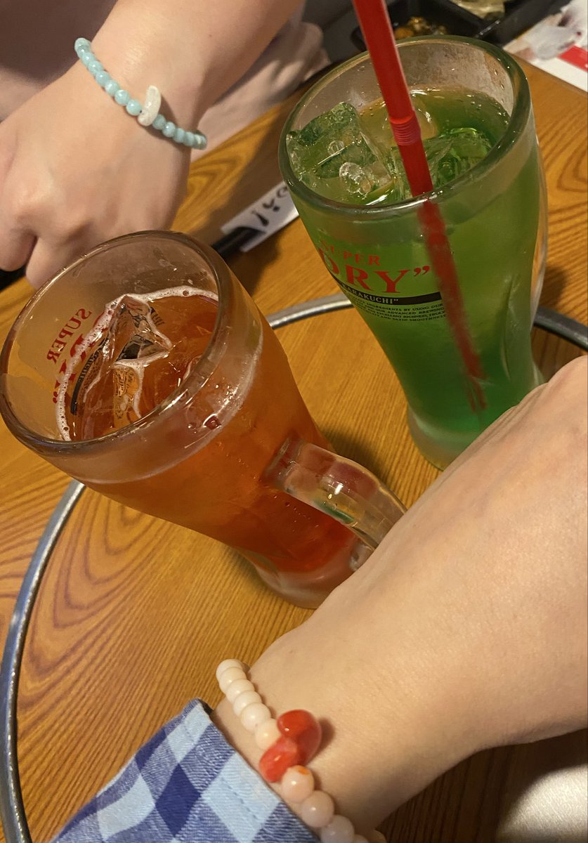 peace_841's tweet photo. 今日は尊敬する花陽ちゃん推しの
トップスクフェサーと
山陰地方エンカ飲み🍺
話すのが緊張する位凄い
お方です♪ https://t.co/FrT63oAR02