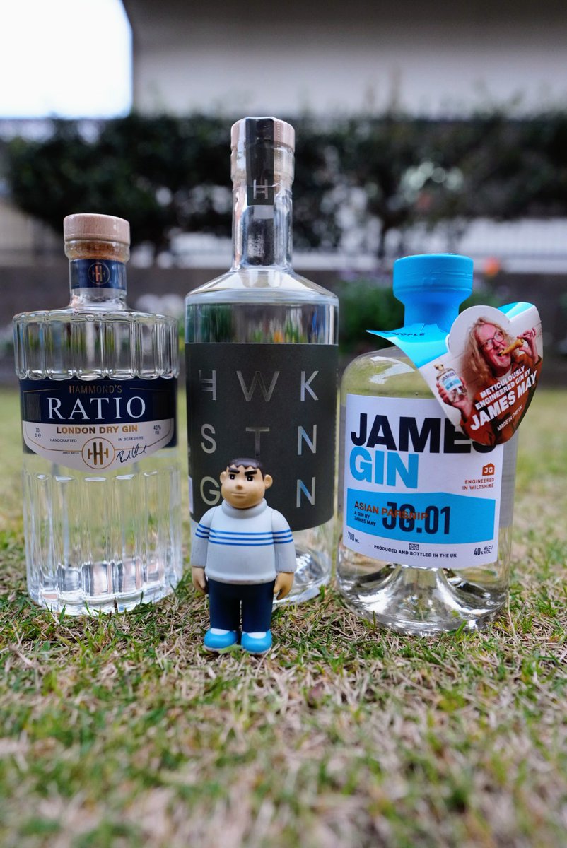 panda_land00's tweet image. Top Gear in Japan! 🎌

我が家にトップギアの彼らのジンが集いました😀

ハモンド、メイ、クラークソンに敬意を表して🍶

#TopGear
#トップギア
#gin
#JAMESGIN
#HAWKSTONE
#キレジャイ