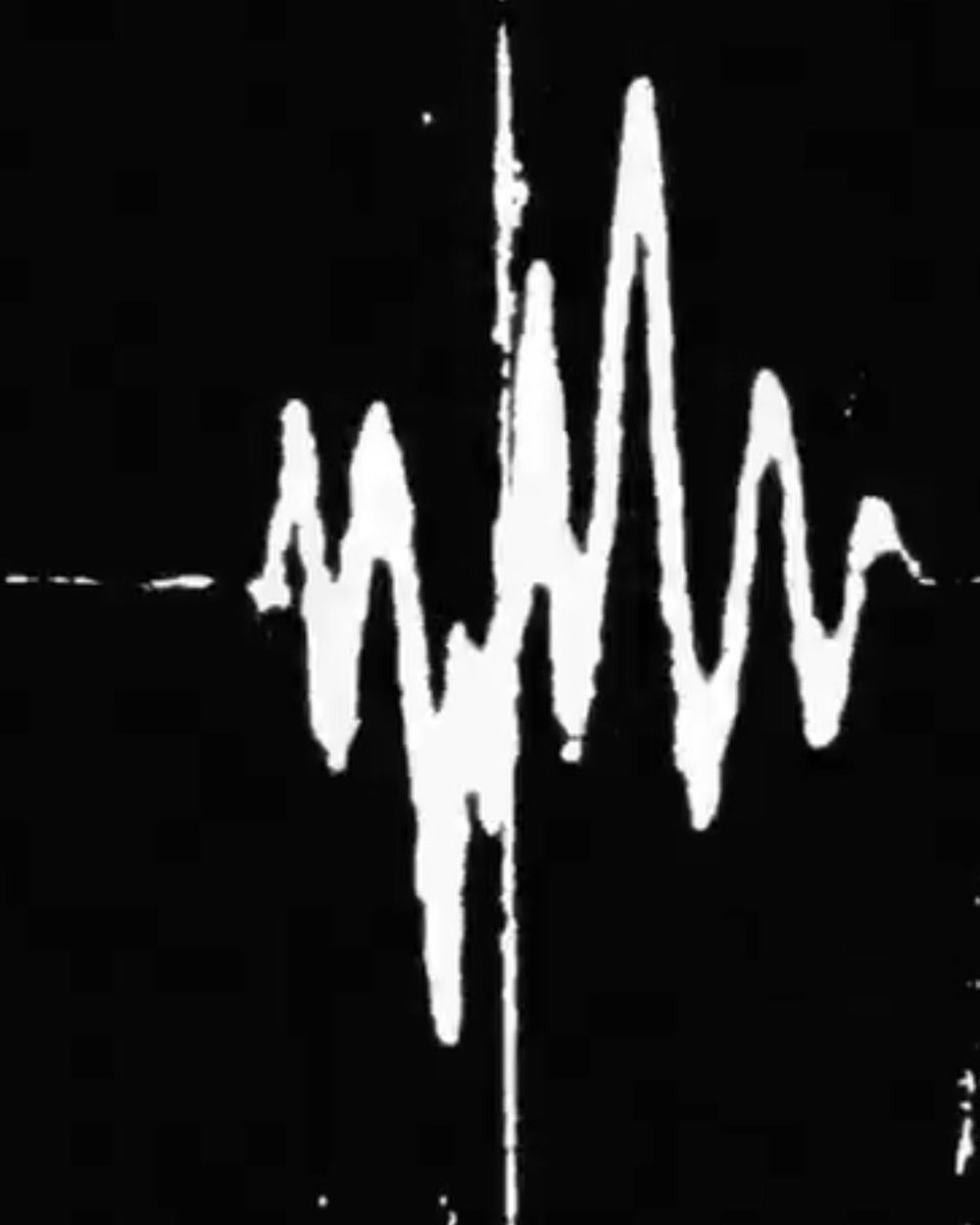 mintchocchipt's tweet image. loving the art × science in your frequency 
#528hzkr #Def #JAYB @defjaybkr