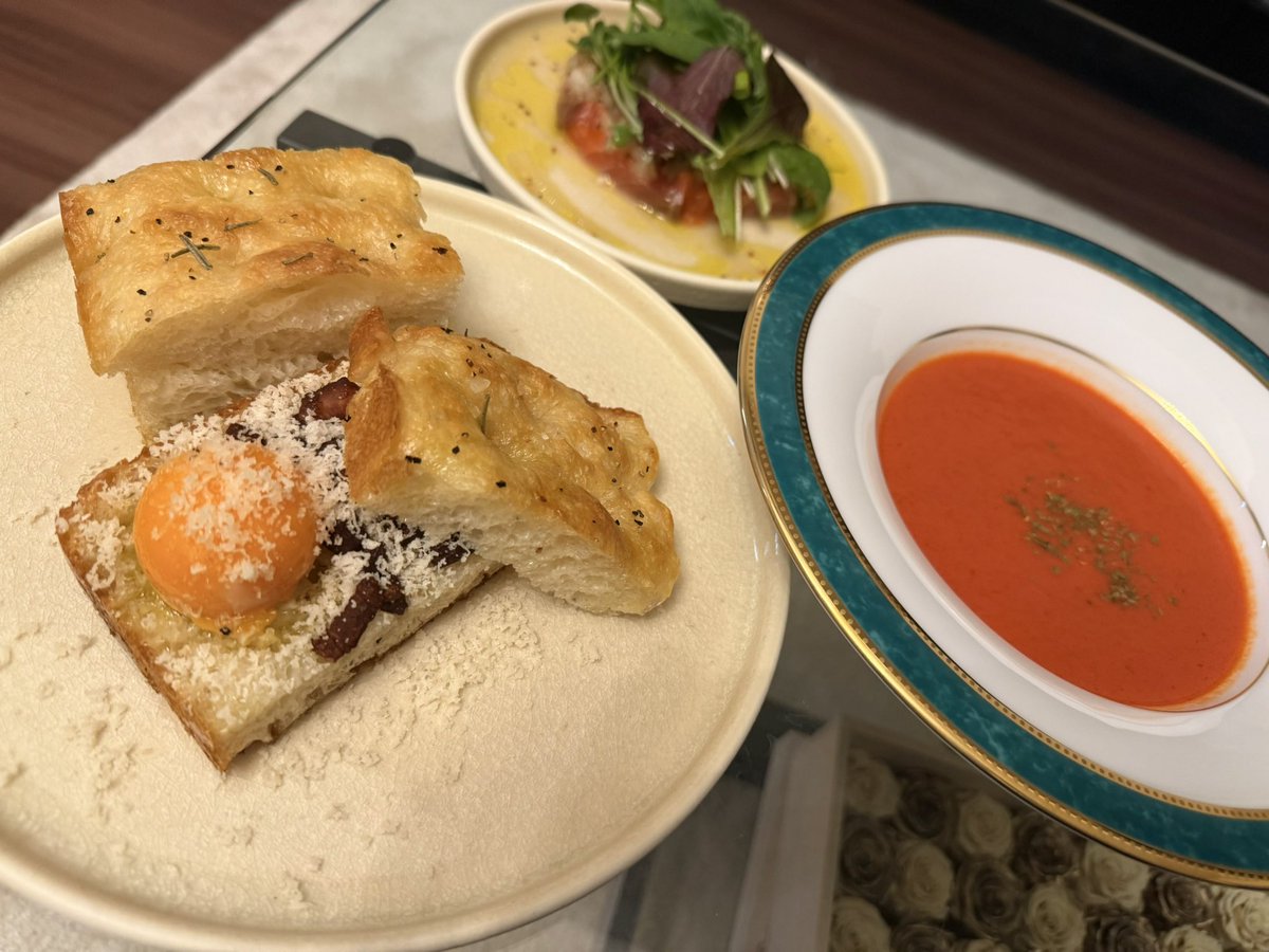 まふまふ tweet media