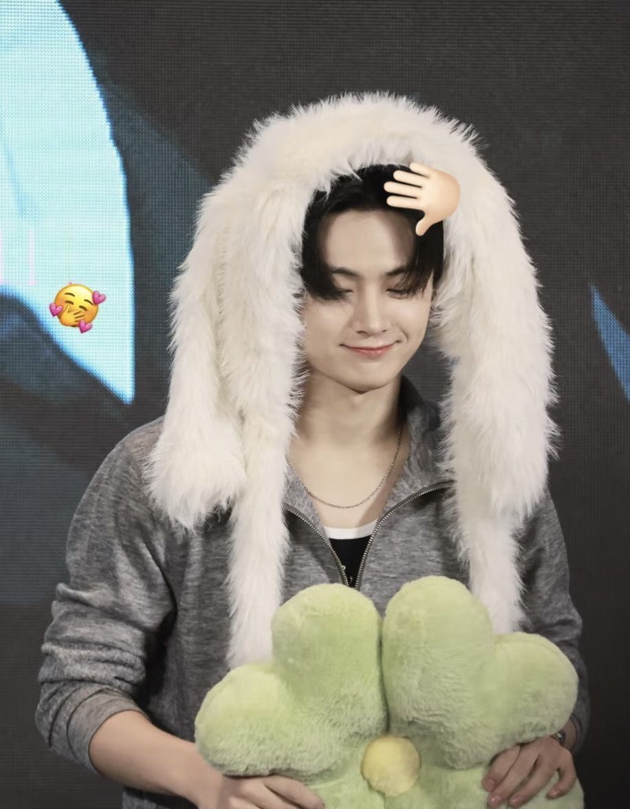 ishi ✮ tweet media