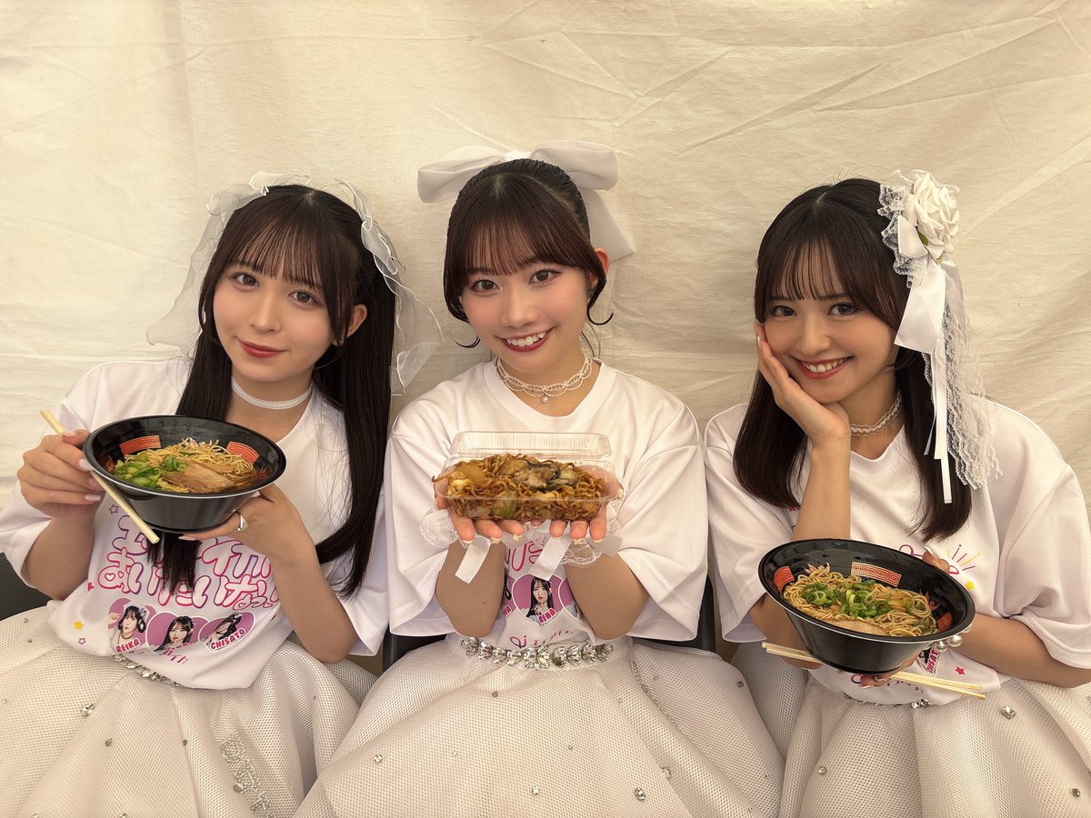 aiika__official's tweet image. ／
   『 #酒まつりジャパン 』
   2回しありがとうございました🍺⋆˙⟡
＼

以前、千聖がMCを務める
『 DJ KOO × REBOOT THE WORLD 』
にご出演いただいたSuupeasさんと一緒にお写真も撮っていただきました📸✨

次回の #エイアイカ は…！
『酒まつりジャパン』
▼ 日程：4/19 (日)
▼