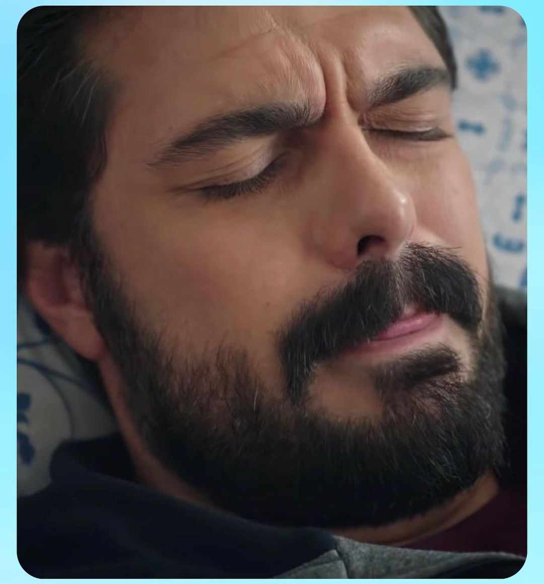 ℎ𝑎𝑛ℎ𝑖𝐶𝐹𝑎𝑛 tweet media