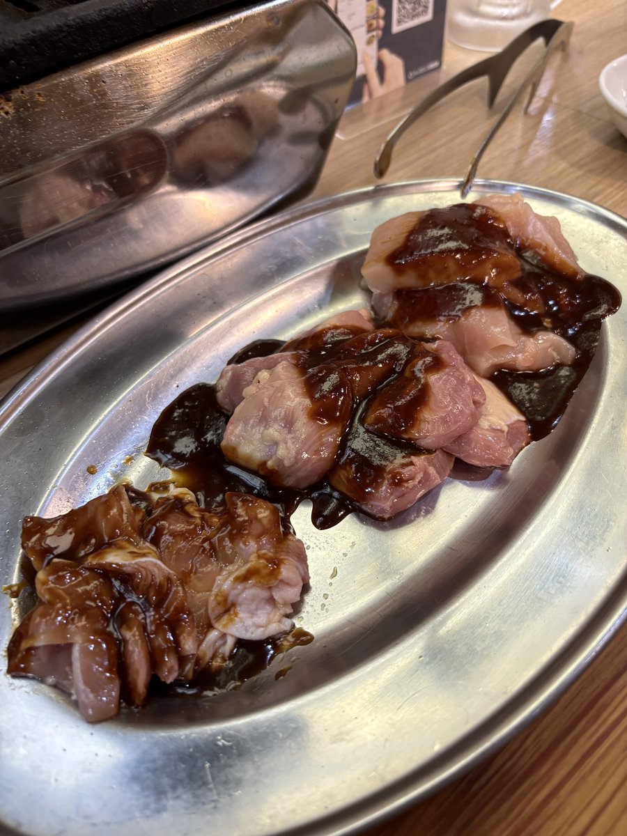 Osechi_eki's tweet photo. 松阪名物 鶏の焼き肉 https://t.co/bXJ6QB5kCp
