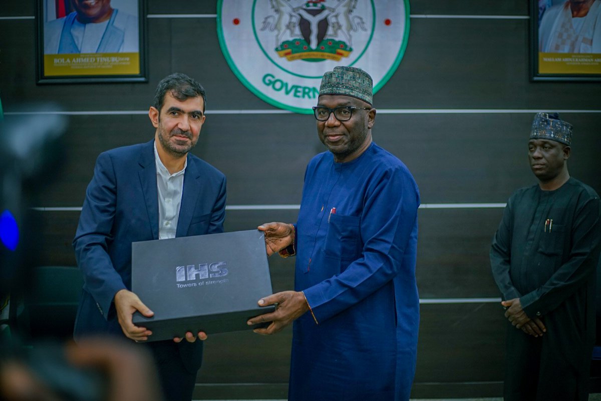 USMAN Lade tweet media