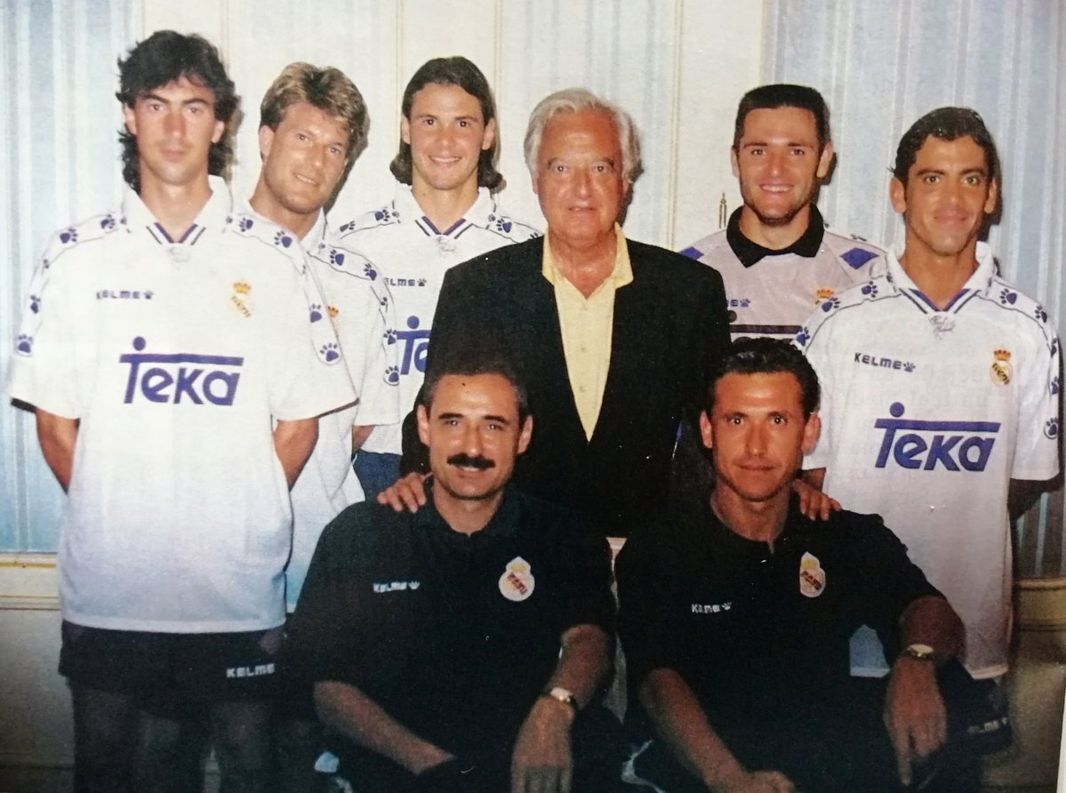 El 18 de abril de 1927 nacía Ramón Mendoza, presidente del Real Madrid entre 1985 y 1995. Acabamos de recordar el vigésimo quinto aniversario de su fallecimiento. El presidente de aquel Madrid de los ochenta y primeros noventa...
📸 Fotografía de Fernando Laura.