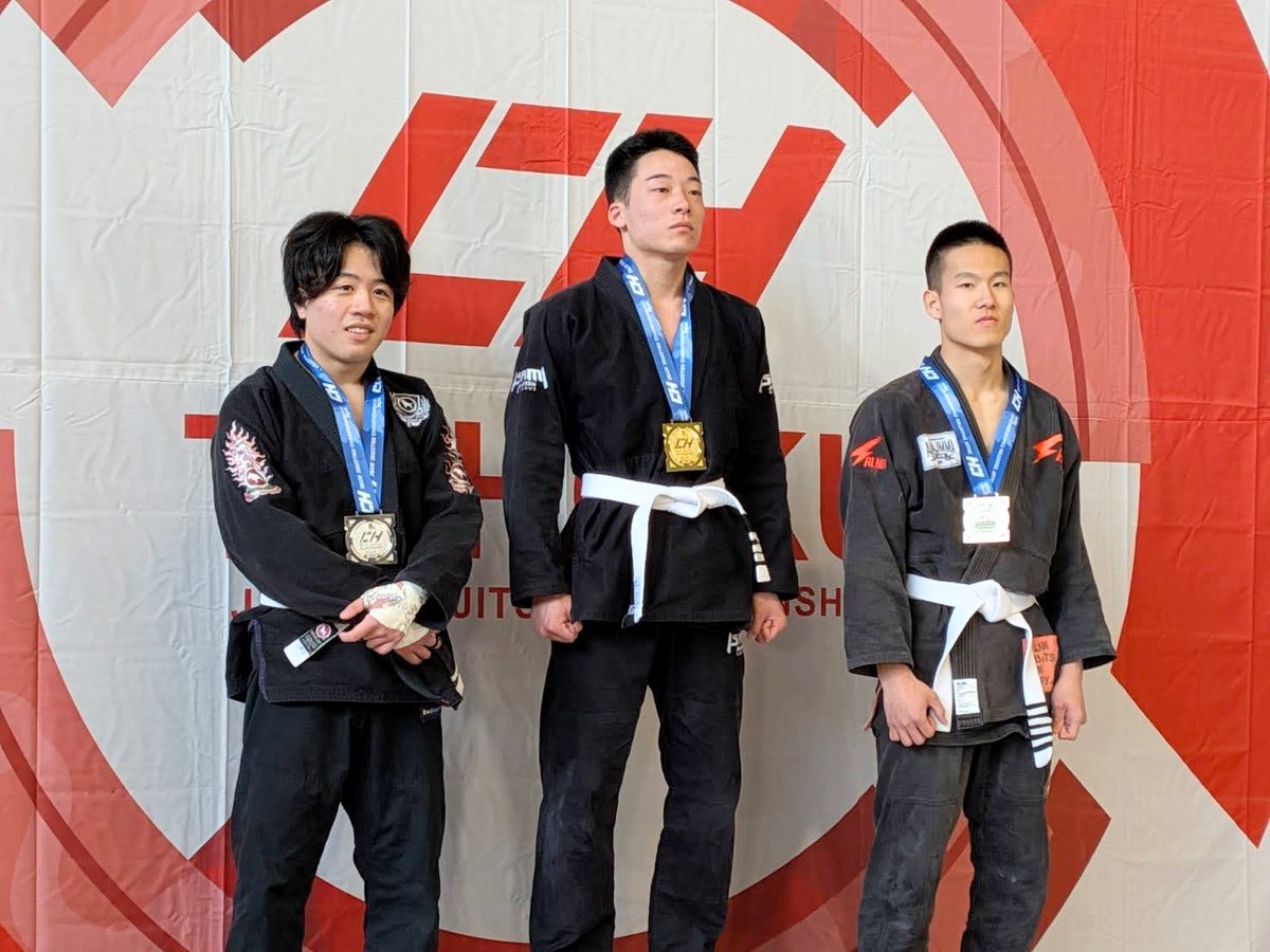 AFG_WARP's tweet photo. <第14回東北柔術選手権・結果>
ジュブナイル白帯ライト級
船橋佳　2敗で3位

結果は残念でしたが、高校生でセコンドなし、一人で遠征に挑んだことは本当に立派です。
この経験は必ず次に繋がります。
また頑張りましょう。おつかれさまでした。 https://t.co/tgP1IQKSex
